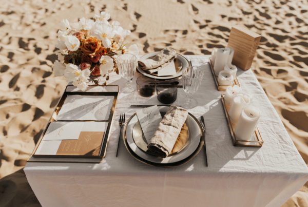 decoration-table-couple-plage-boheme